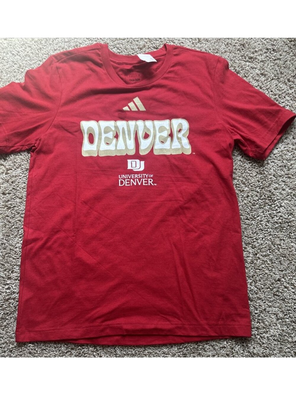 NWOT adidas Men's University Of Denver Pioneers Red Fresh T-Shirt Size Small
